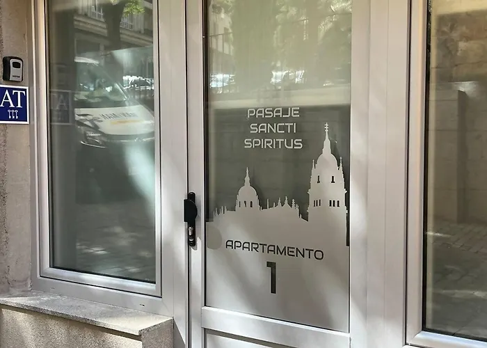 At Pasaje Sancti Spiritus 1 Salamanque